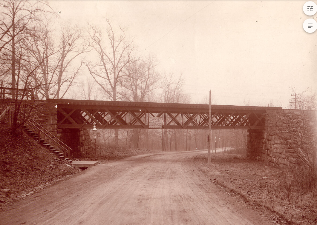 photo of tressle bridge in Van Cortlandt Park