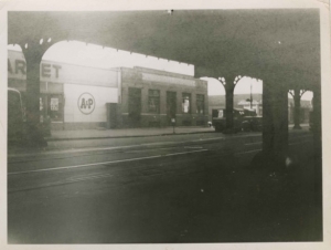1951-CIRCA.kin.photo.Verveleen-Broadway-Post-Office2